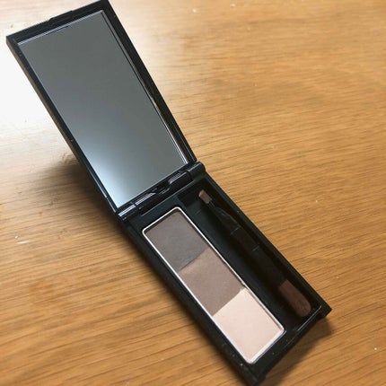 ケイト デザイニングアイブロウ3D/KATE/パウダーアイブロウを使ったクチコミ(2枚目)