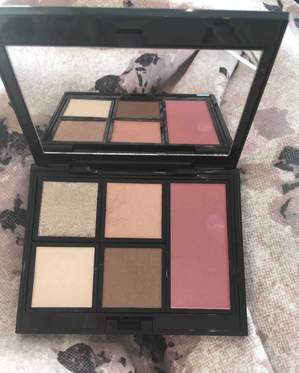 アディクション ザ アイシャドウ 70 Marron Glacé (P) /ADDICTION/単色アイシャドウを使ったクチコミ（1枚目）