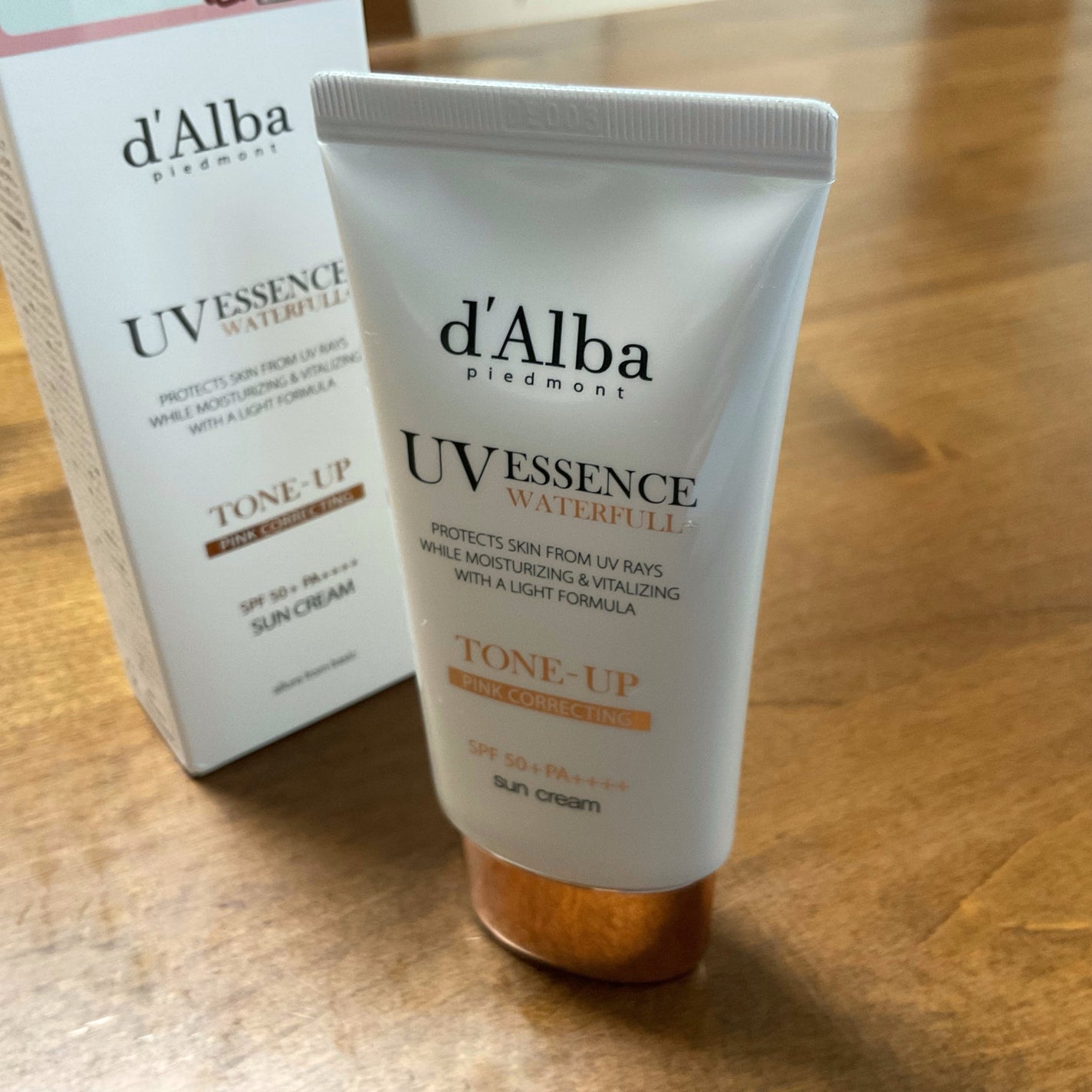 ウォータフルトーンアップサンクリーム/ダルバ/日焼け止めクリームを使ったクチコミ(1枚目)