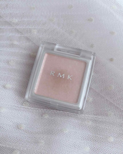 インジーニアス パウダーアイズ N/RMK/単色アイシャドウを使ったクチコミ(1枚目)