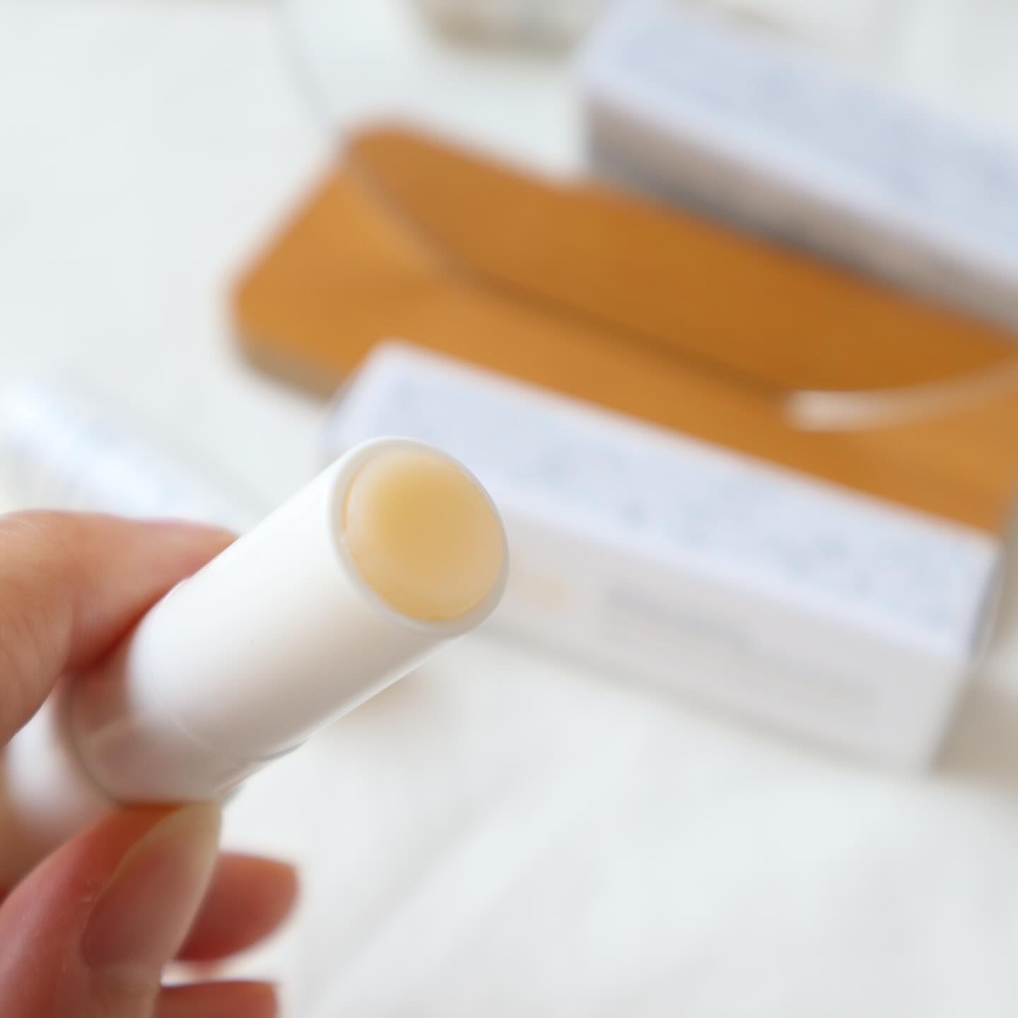 ホワイトトリュフナリシングセラムリップバーム/ダルバ/リップバームを使ったクチコミ（3枚目）