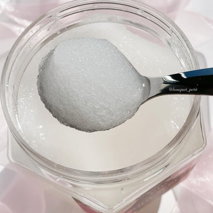 パフュームドシーソルトボディスクラブ 夜明けのバラ/plu/スクラブ・ゴマージュを使ったクチコミ(7枚目)