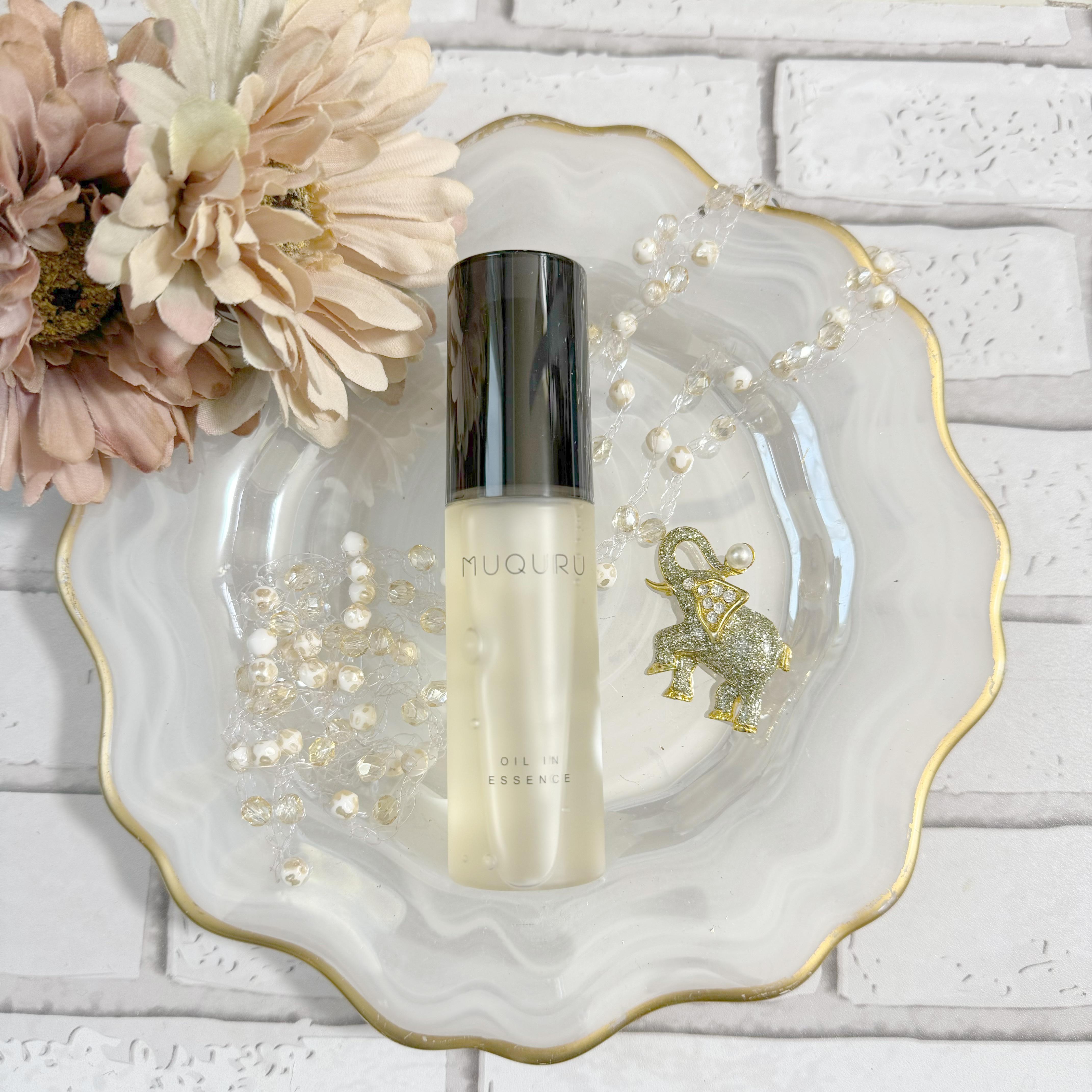 オイルインエッセンス/MUQURU/ブースター・導入液を使ったクチコミ（1枚目）