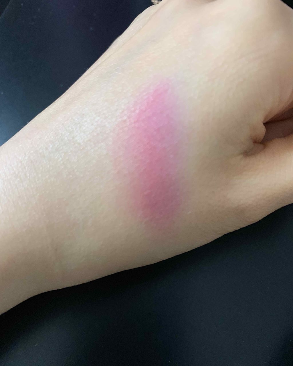 メイクアップカラーバリエーション 680/レッド/チャコット・コスメティクス/単色アイシャドウを使ったクチコミ（3枚目）