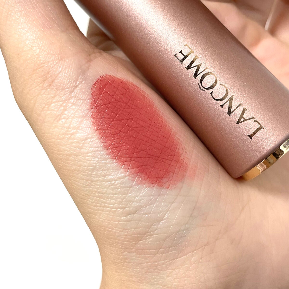 ラプソリュ ルージュ インティマット/LANCOME/口紅を使ったクチコミ(2枚目)