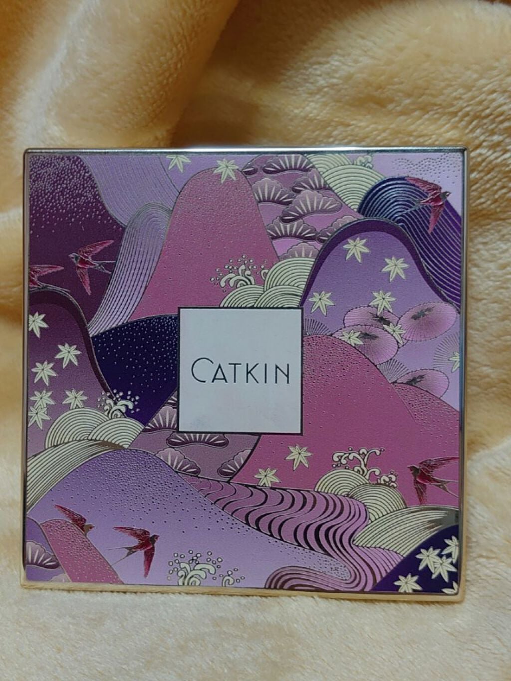長相思シリーズ 9色アイシャドウパレット/CATKIN/アイシャドウパレットを使ったクチコミ(2枚目)
