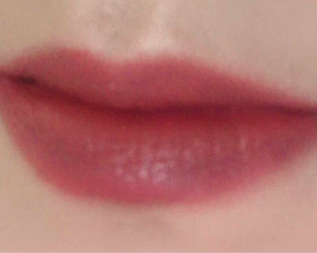 マットフィニッシュタトゥーティント/MACQUEEN NEWYORK/リップティントを使ったクチコミ（3枚目）