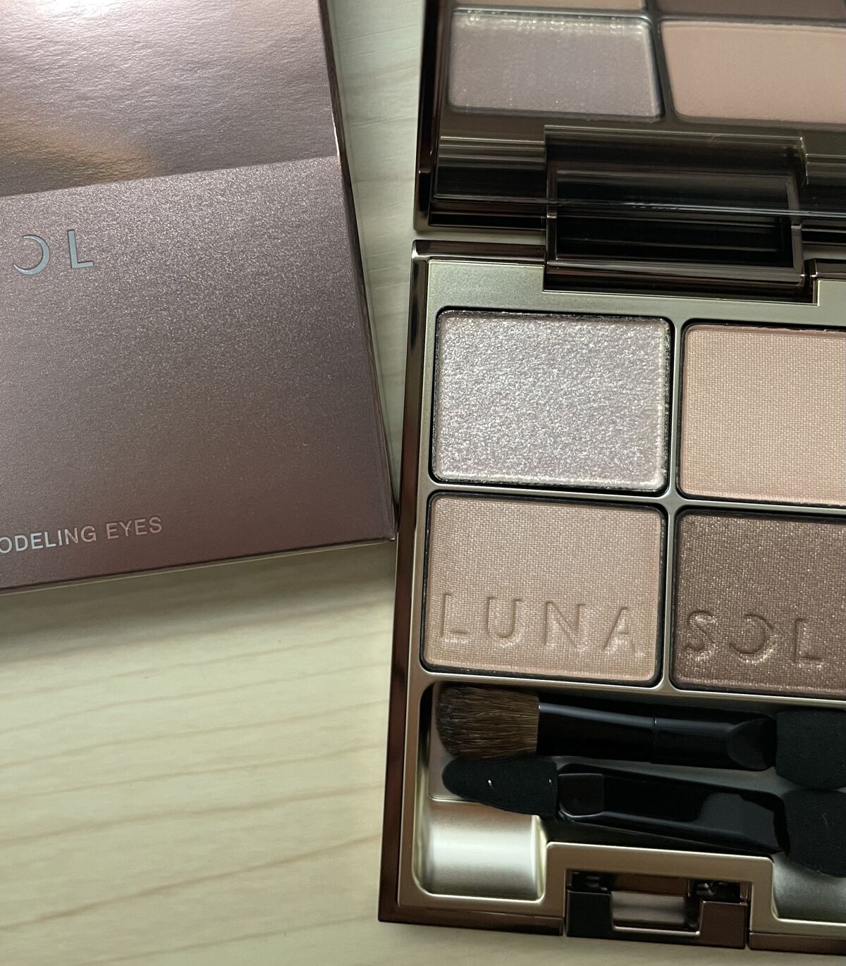 スキンモデリングアイズ/LUNASOL/アイシャドウパレットを使ったクチコミ（1枚目）