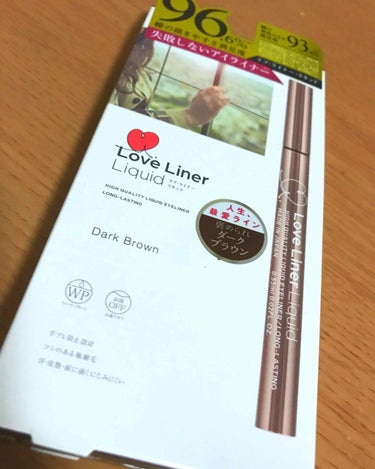 Love Liner/Liquid Dark Braun
Amazonにて¥1,700で購入しました。


以前口コミに惹かれてセザンヌのリキッドアイライナーを購入しましたが、元々アイライン苦手な私には