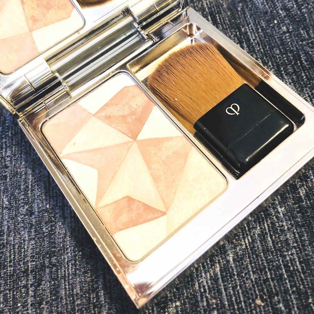 クレ・ド・ポー ボーテ レオスールデクラ/クレ・ド・ポー ボーテ/パウダーハイライトを使ったクチコミ(1枚目)