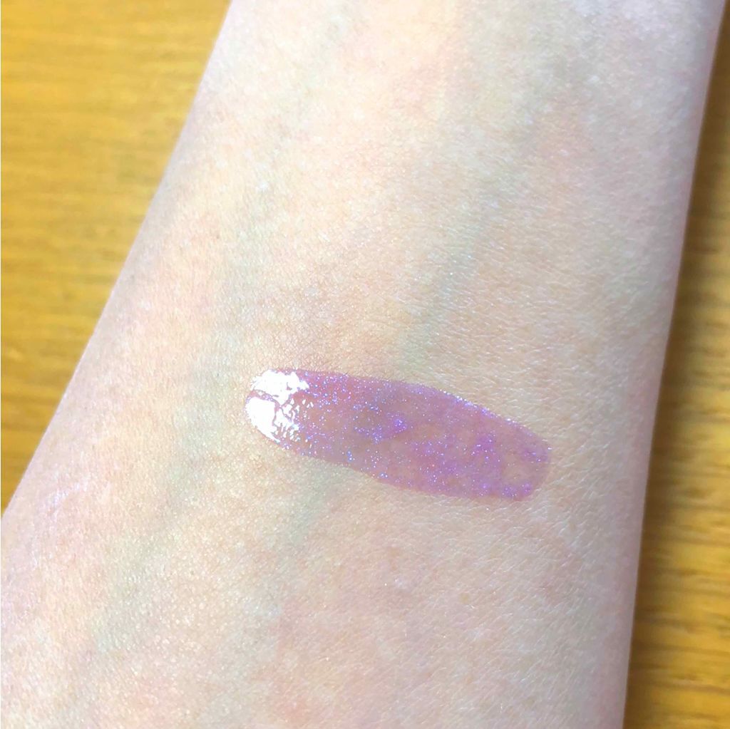 メスメリック ウェットリップオイル/CHICCA/リップグロスを使ったクチコミ（2枚目）