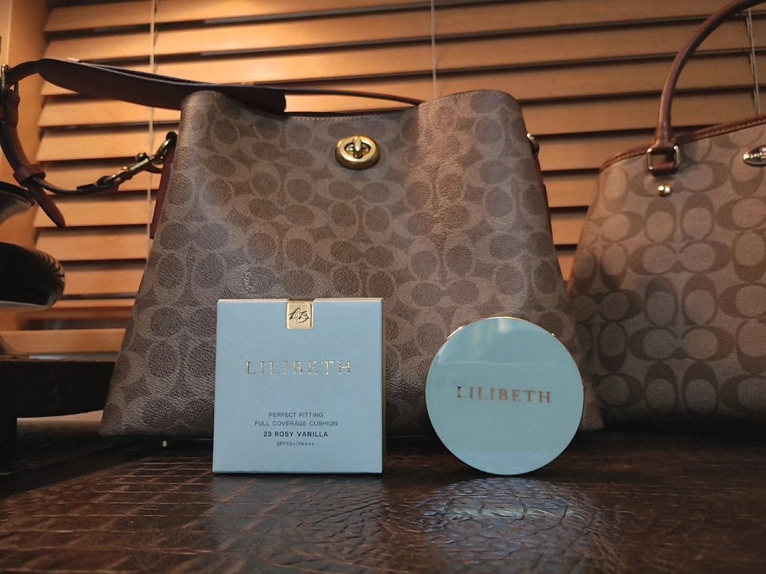 mcgroupakiko on LIPS 「似て非なるもの。良いものはfashionも化粧品もシリーズで使..」(5枚目)