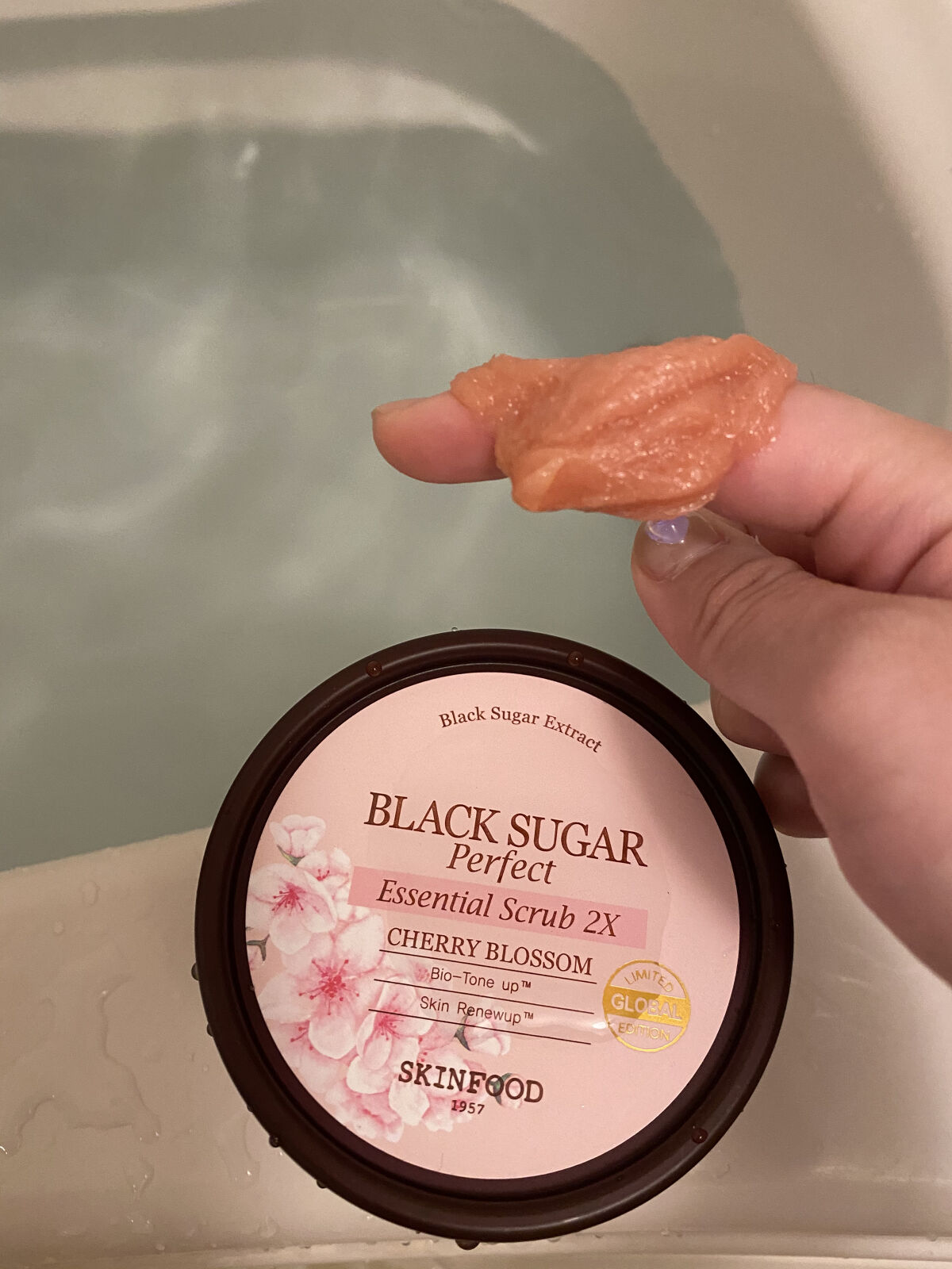 ストロベリーシュガー フードマスク/SKINFOOD/洗い流すパック・マスクを使ったクチコミ（1枚目）