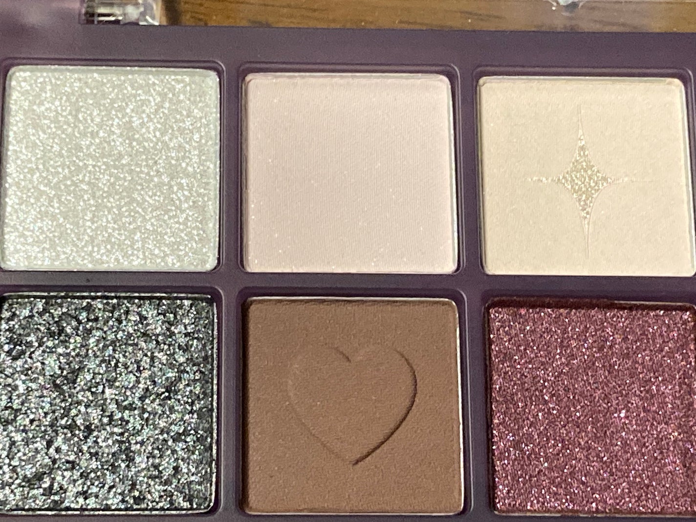 ビーマイベストフレンズハウスパレット/Milk Touch/アイシャドウパレットを使ったクチコミ(4枚目)