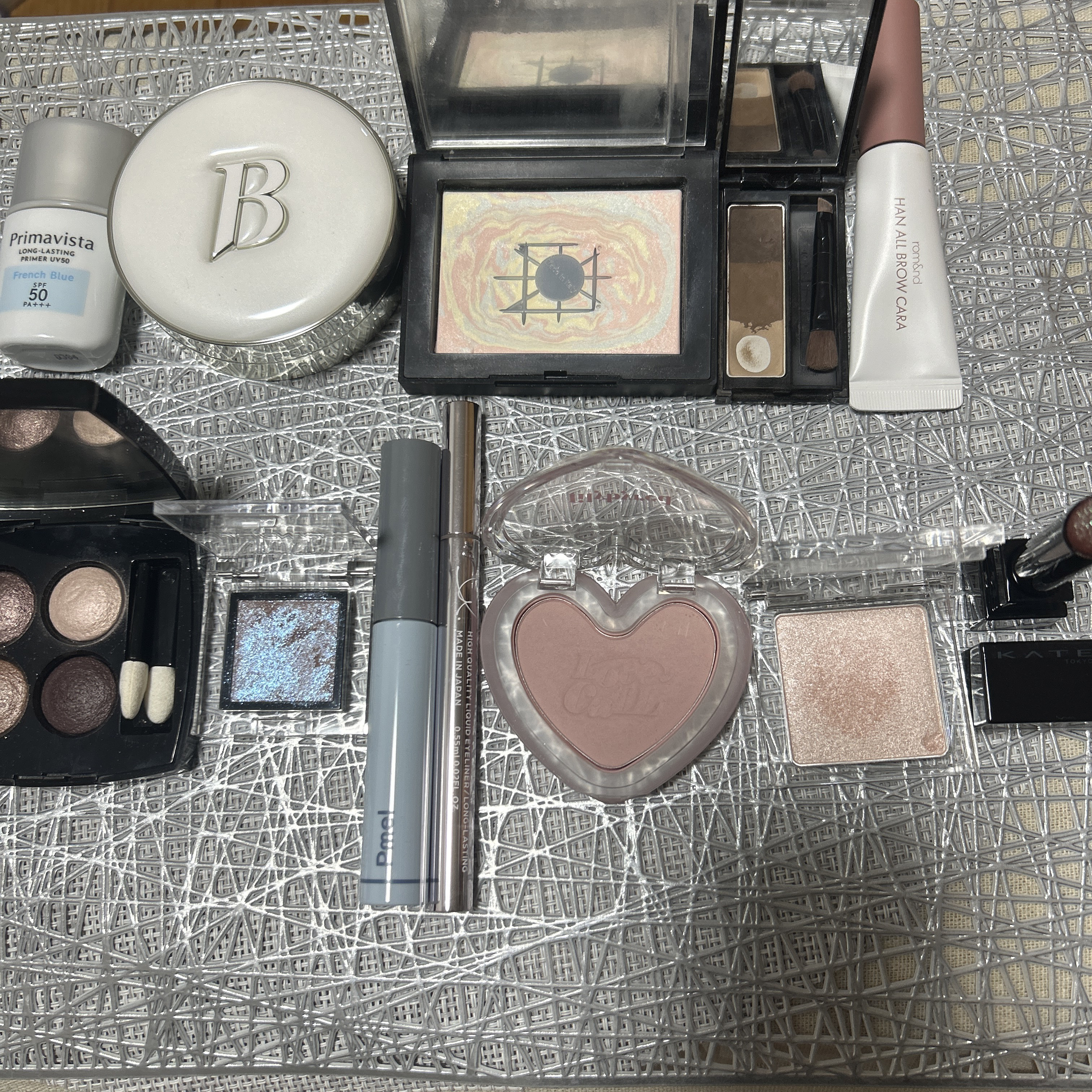 レ キャトル オンブル/CHANEL/アイシャドウパレットを使ったクチコミ（2枚目）