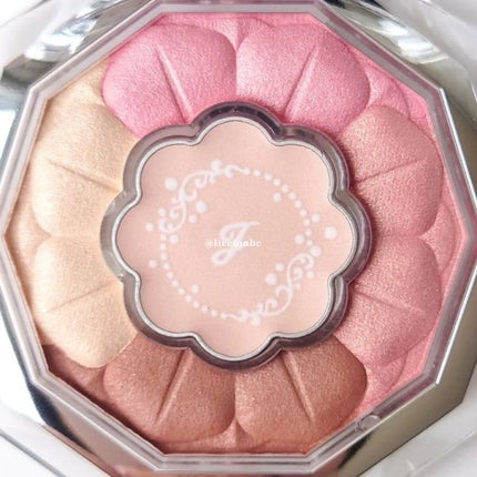 ブルームクチュール アイズ タイムレスグロウ/JILL STUART/アイシャドウパレットを使ったクチコミ(3枚目)