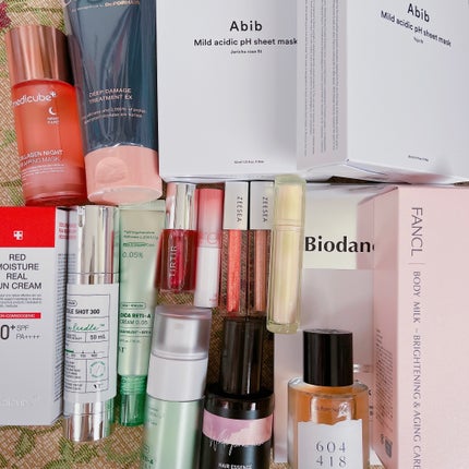 ダイヤモンドシリーズ 星空リキッドアイシャドウ/ZEESEA/リキッドアイシャドウを使ったクチコミ(1枚目)