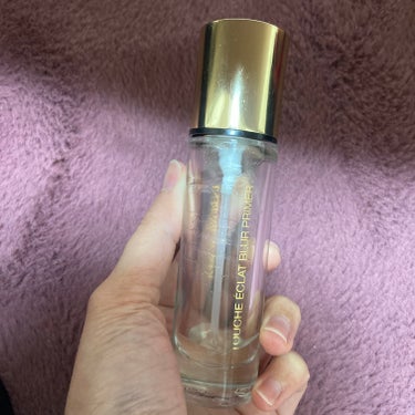 ＊YVES SAINT LAURENT BEAUTE
　ラディアント タッチ ブラープライマー

使い切り記録です。
もう少し残ってるけど
もう出て来ない〜。。。

トーンアップとかは全然ですが
サラサ