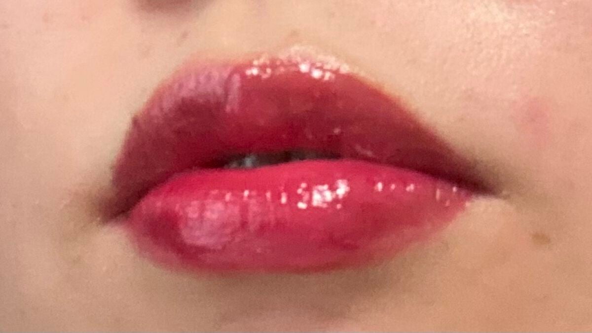 ルージュ アンリミテッド リキッド ラッカー/shu uemura/口紅を使ったクチコミ(2枚目)