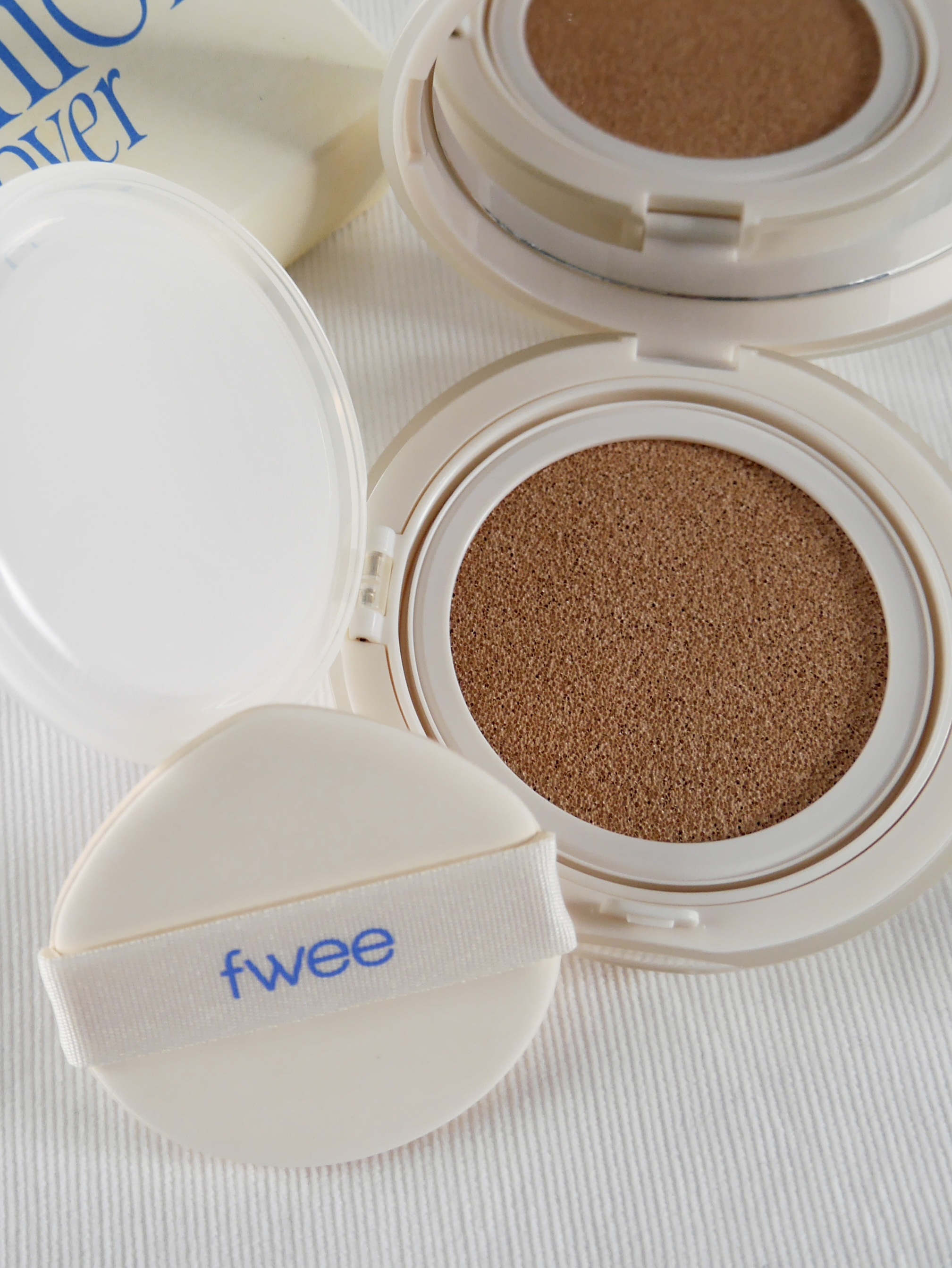 フィー クッションエッグフィットカバー/fwee/クッションファンデーションを使ったクチコミ（2枚目）