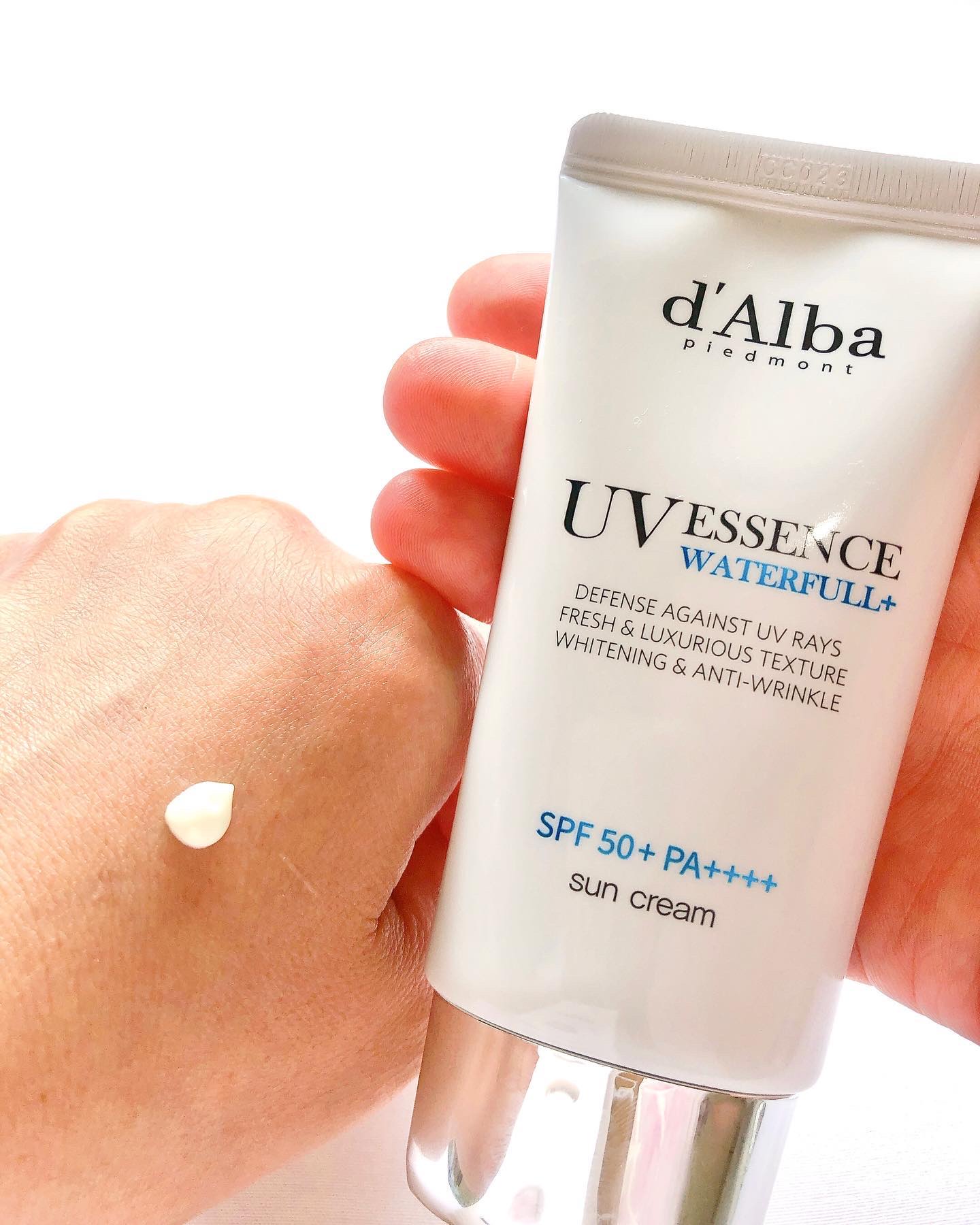 ダルバ ウォータフル エッセンス サンクリーム/ダルバ/日焼け止めクリームを使ったクチコミ（2枚目）