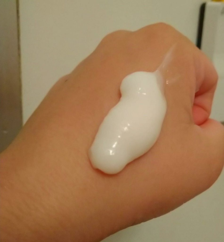 モイストプロテイン ヘアマスク/ulumee/ヘアマスク・ヘアパックを使ったクチコミ（3枚目）