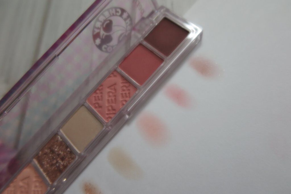 オール テイク ムード パレット(24AD)/PERIPERA/アイシャドウパレットを使ったクチコミ(4枚目)