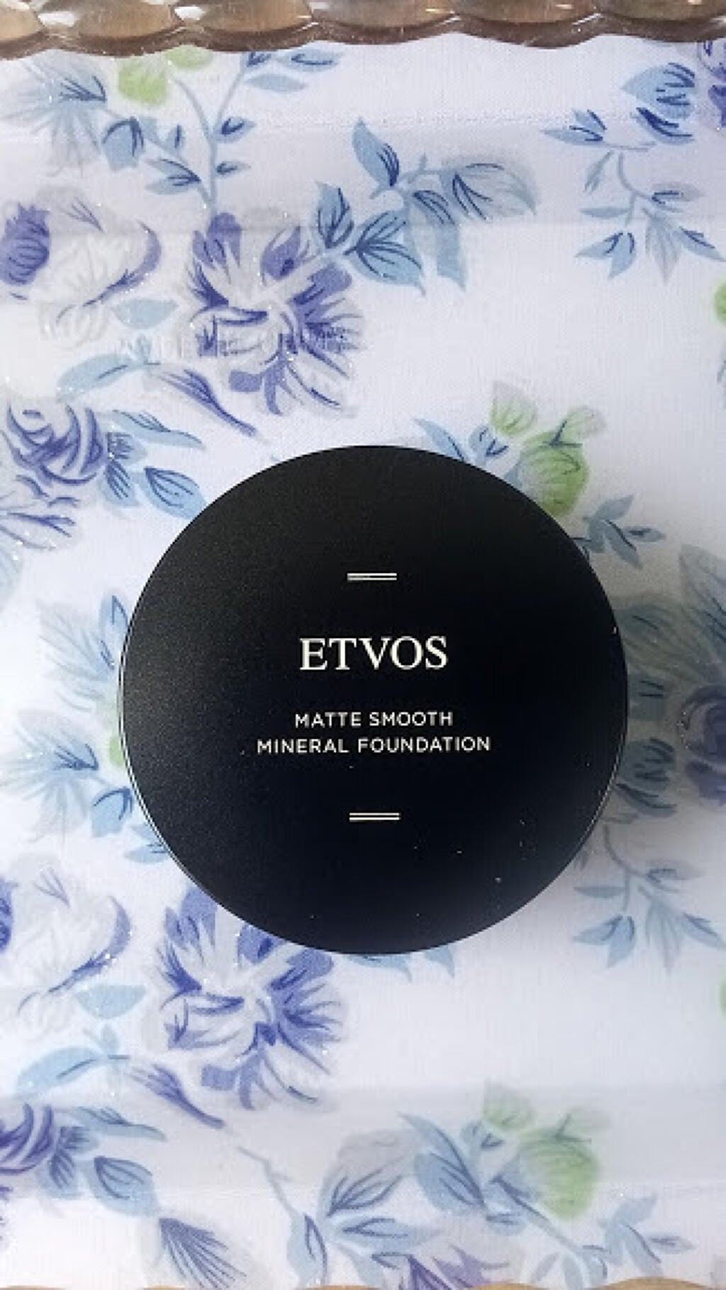 マットスムースミネラルファンデーション/エトヴォス/パウダーファンデーションを使ったクチコミ(1枚目)