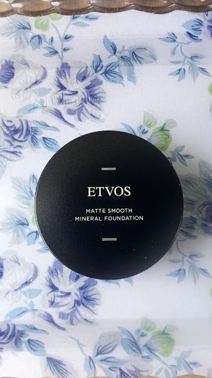 マットスムースミネラルファンデーション/エトヴォス/パウダーファンデーションを使ったクチコミ(1枚目)