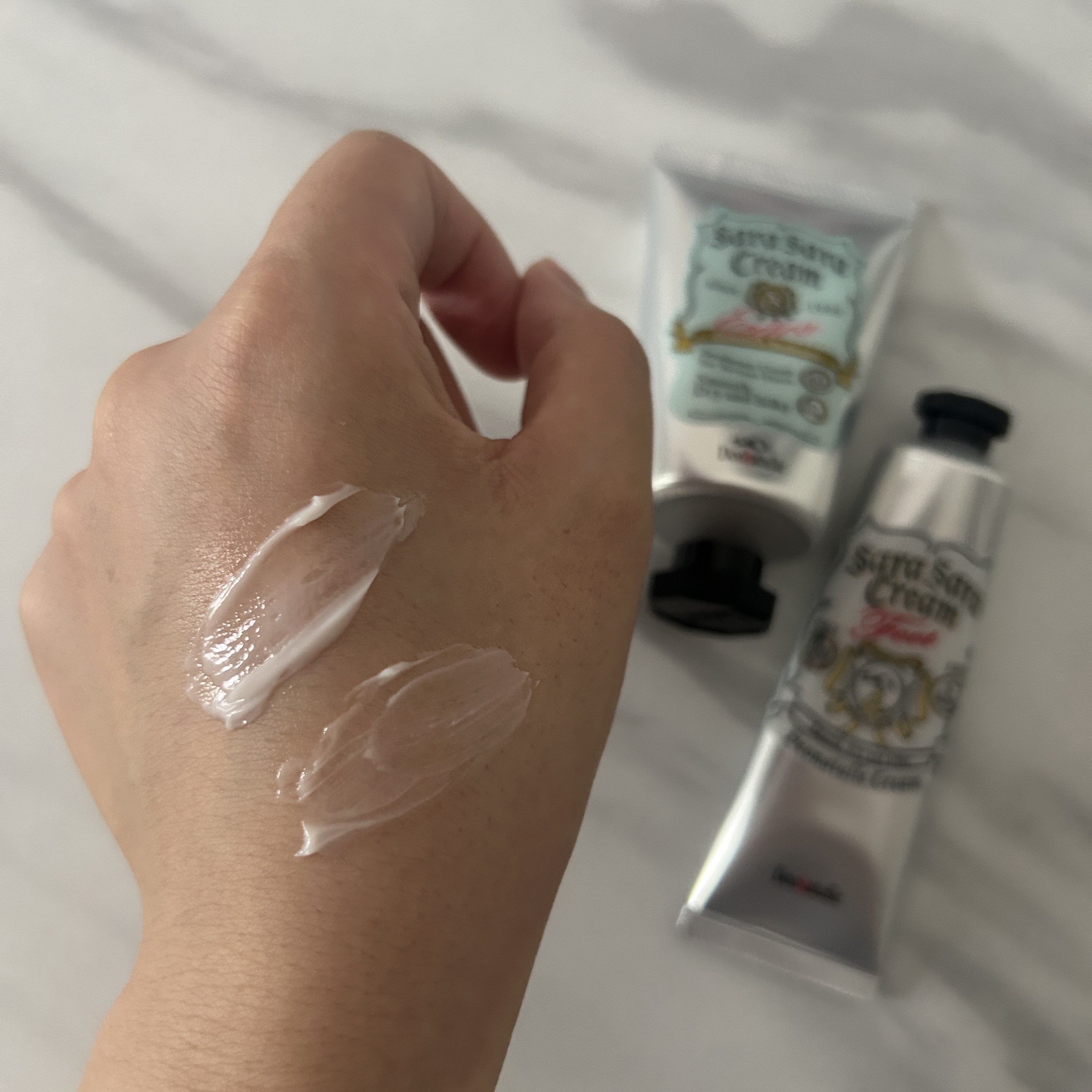 薬用さらさらデオドラントパウダー/デオナチュレ/デオドラント・制汗剤を使ったクチコミ（3枚目）