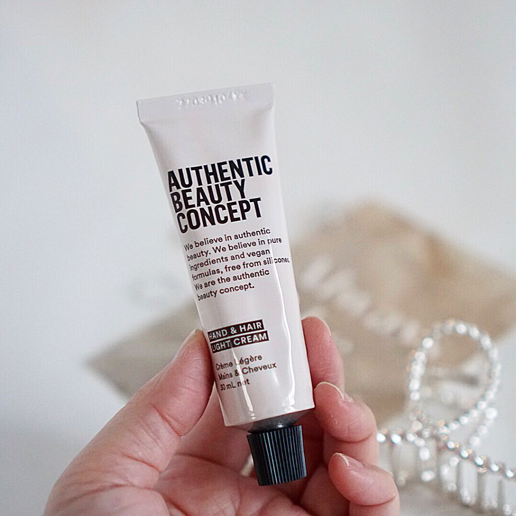 ハンド&ヘア ライトセラム/AUTHENTIC BEAUTY CONCEPT/ハンドクリームを使ったクチコミ(2枚目)
