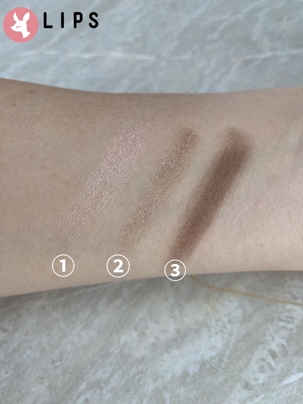 トーンアップアイシャドウ/CEZANNE/アイシャドウパレットを使ったクチコミ（3枚目）