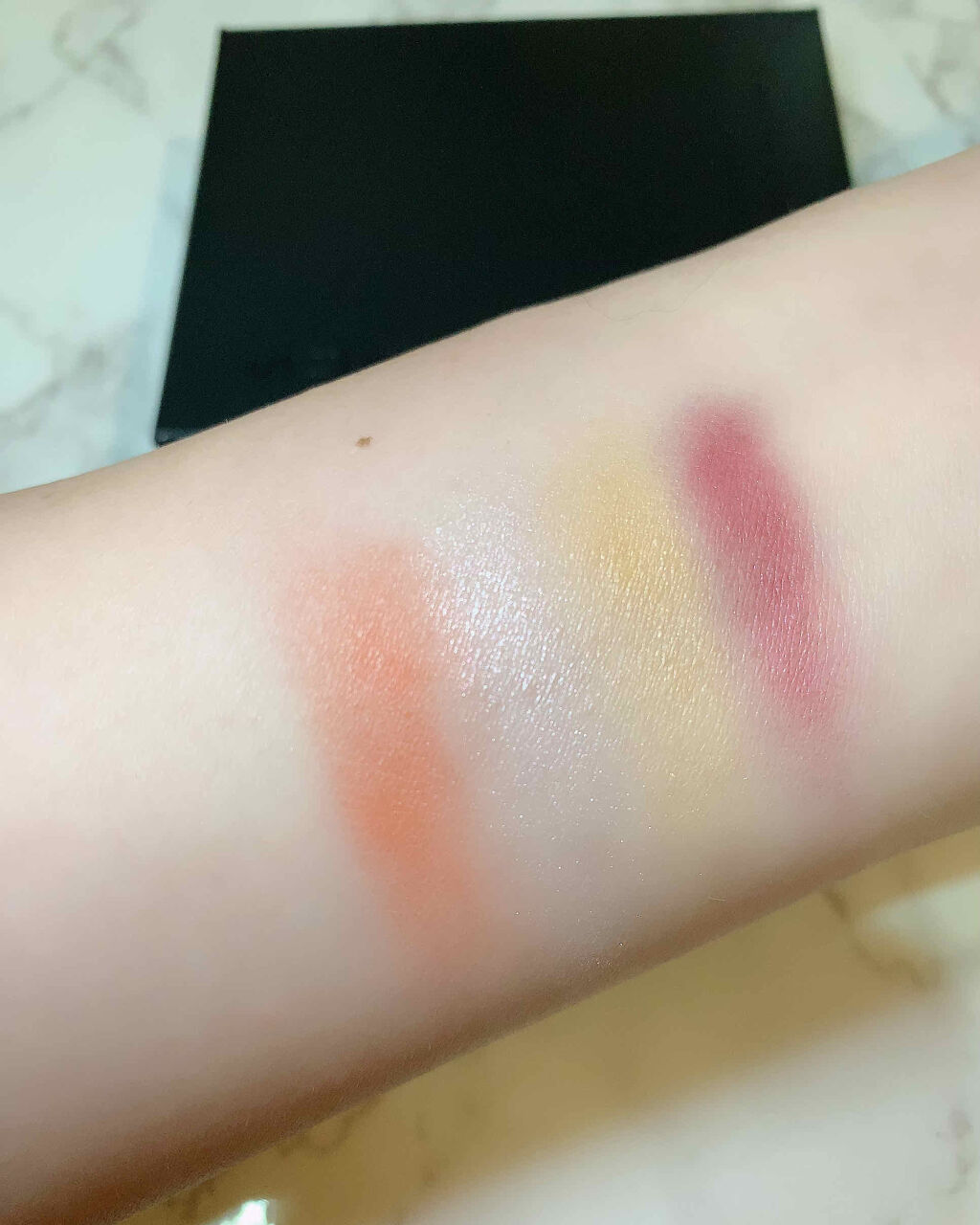 デザイニング カラー アイズ 015 橙結 -DAIDAIMUSUBI/SUQQU/アイシャドウパレットを使ったクチコミ（2枚目）