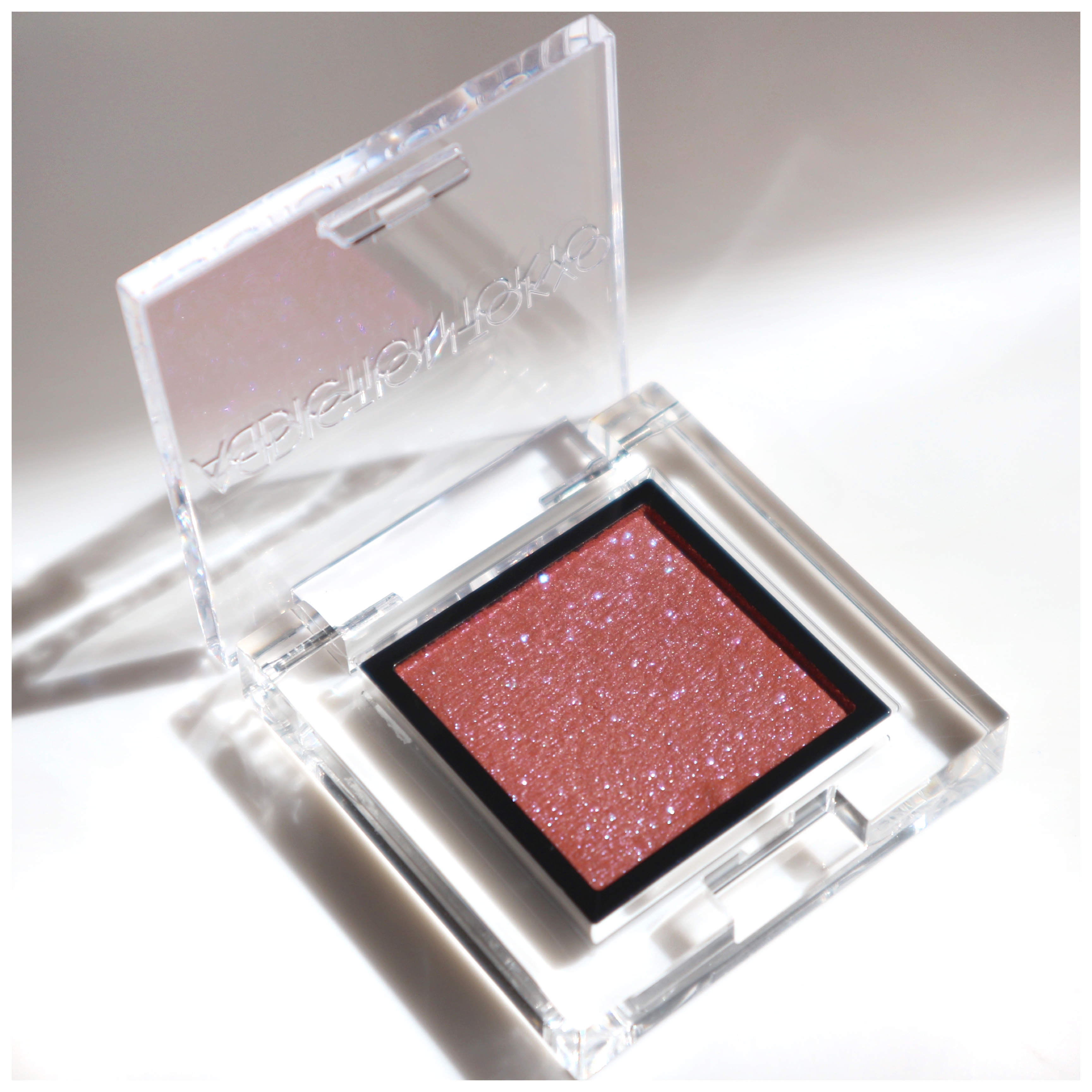  アディクション　ザ アイシャドウ プリズム 005PR　Just Gifted/ADDICTION/単色アイシャドウを使ったクチコミ（2枚目）