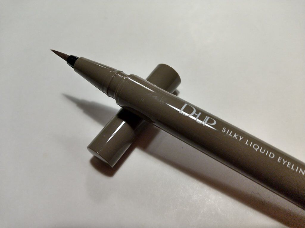 シルキーリキッドアイライナーWP/D-UP/リキッドアイライナーを使ったクチコミ(4枚目)