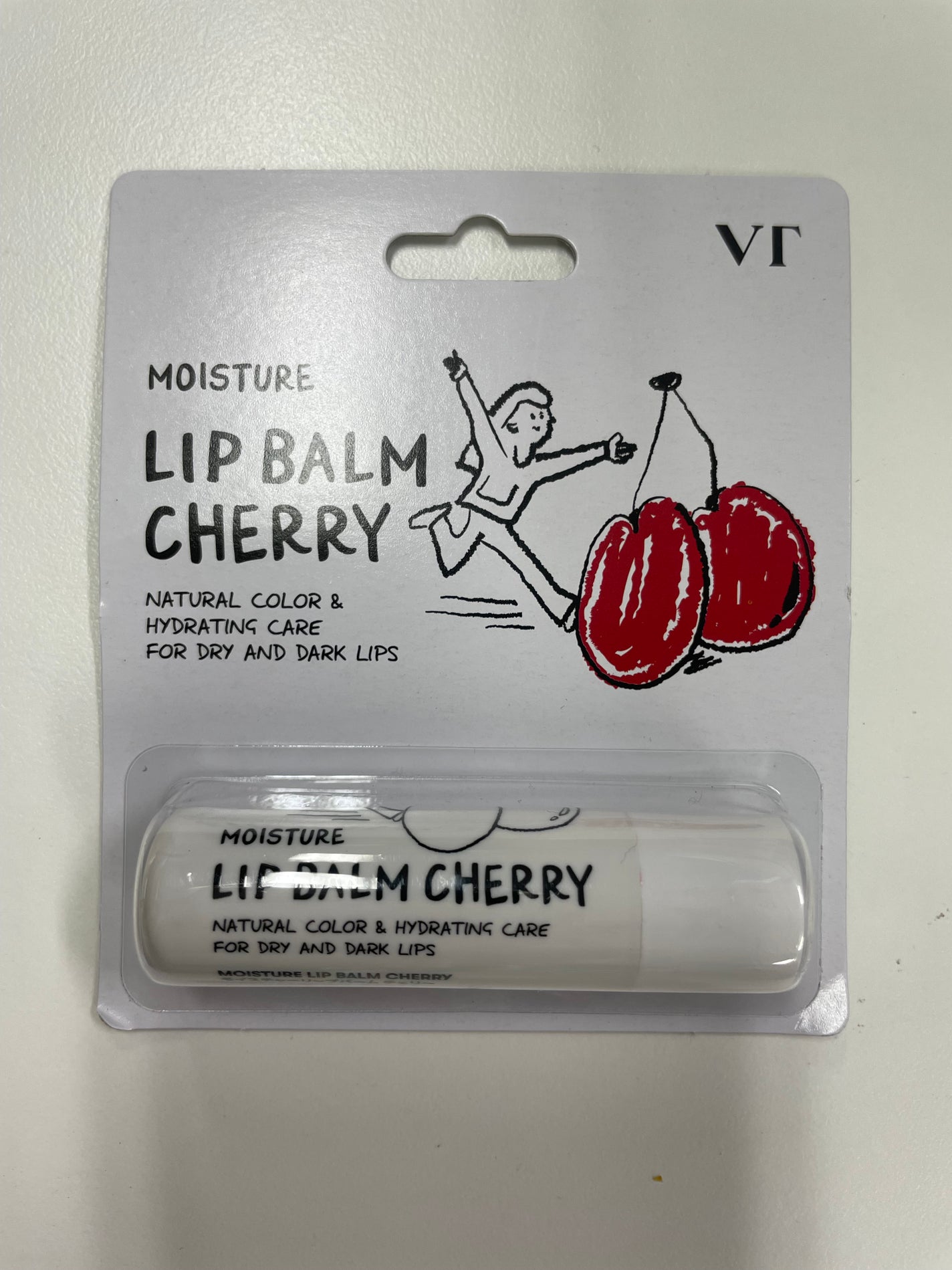 Chie on LIPS 「VTさんのコスメ手軽にコンビニで買えるみてたら色つきリップがあ..」(1枚目)