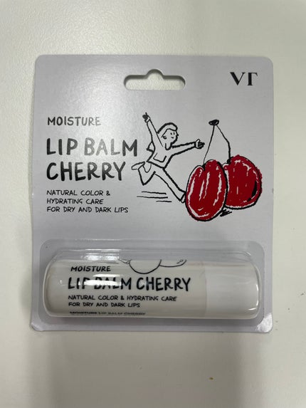 Chie on LIPS 「VTさんのコスメ手軽にコンビニで買えるみてたら色つきリップがあ..」(1枚目)