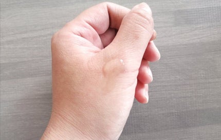 ヒト幹細胞培養エキス原液/fracora/美容液を使ったクチコミ(4枚目)