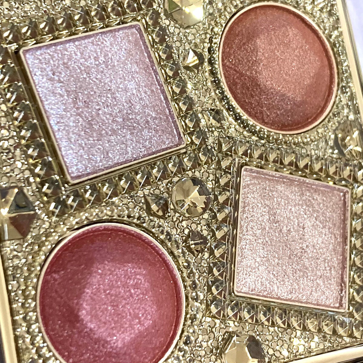 エレガンス ヌーヴェル アイズ/Elégance/アイシャドウパレットを使ったクチコミ(2枚目)