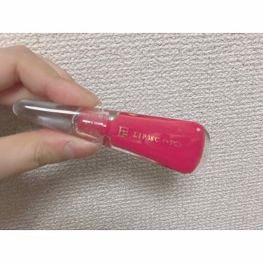 ✐フローフシ/LIP38℃ リップトリートメント+3℃✐

どんだけ荒れてもこいつを使えば一晩で元通りの神アイテム。

ストレスとかリップメイクとかでベリベリになった時、寝る前にこれを塗って寝るとあら不