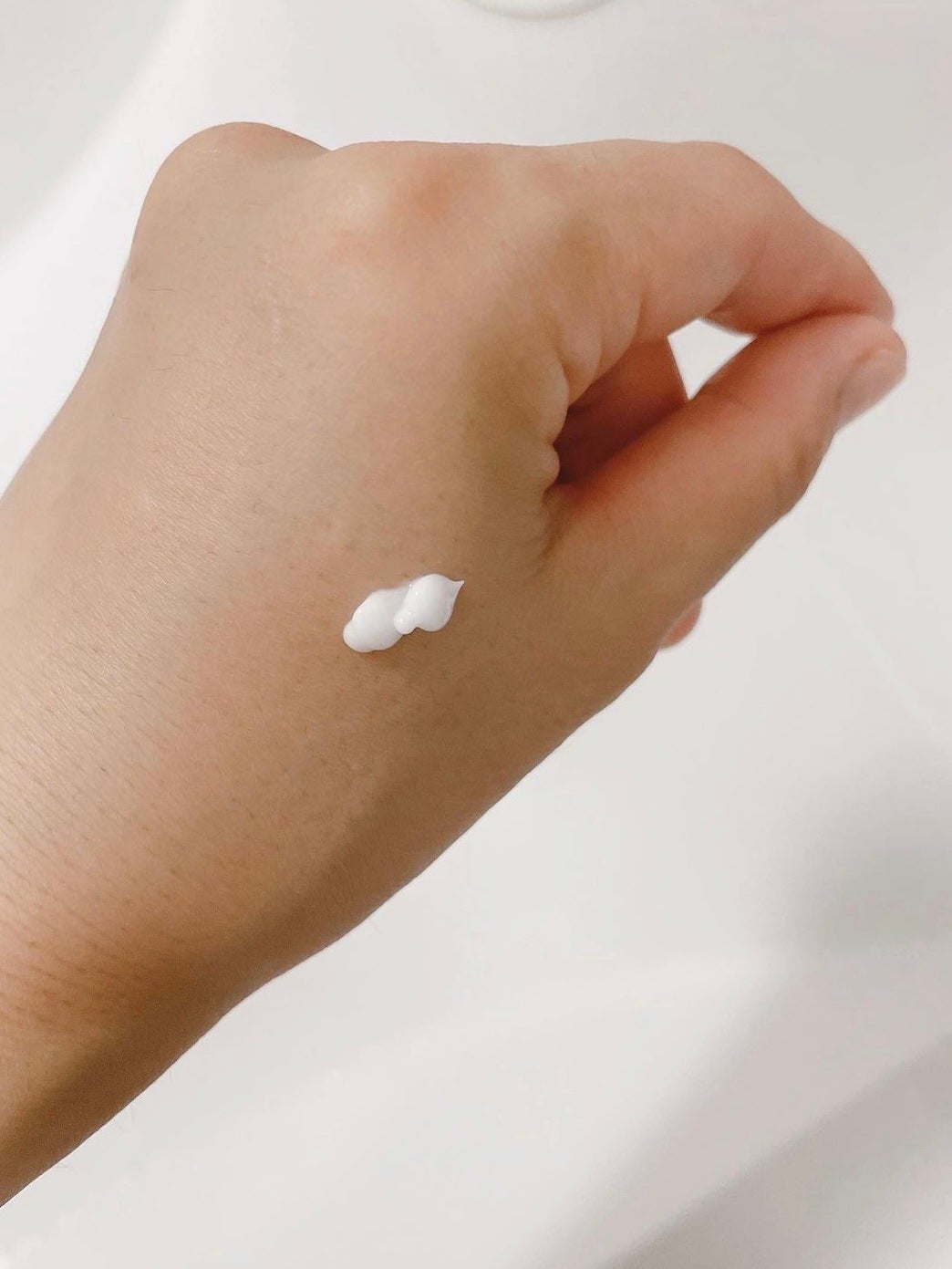 インティメイト ブライトニングクリーム/Waphyto/デリケートゾーンケアを使ったクチコミ(2枚目)