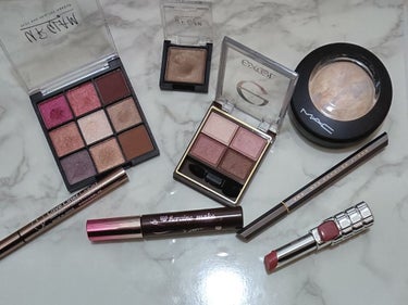 UR GLAM　BLOOMING EYE COLOR PALETTE/U R GLAM/アイシャドウパレットを使ったクチコミ（1枚目）