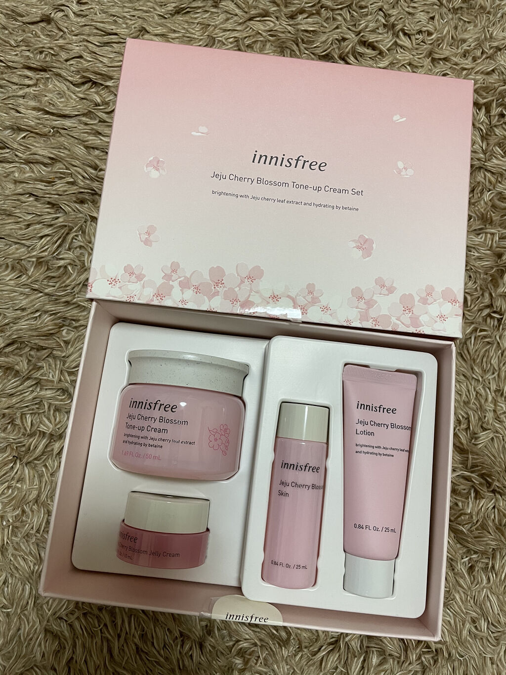 チェリーブロッサム ローション/innisfree/乳液を使ったクチコミ（2枚目）