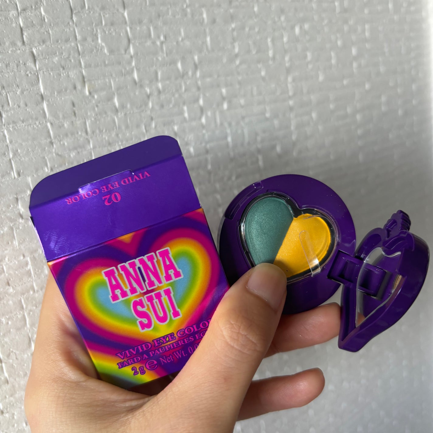 アナ スイ ヴィヴィッド アイカラー/ANNA SUI/パウダーアイシャドウを使ったクチコミ(1枚目)