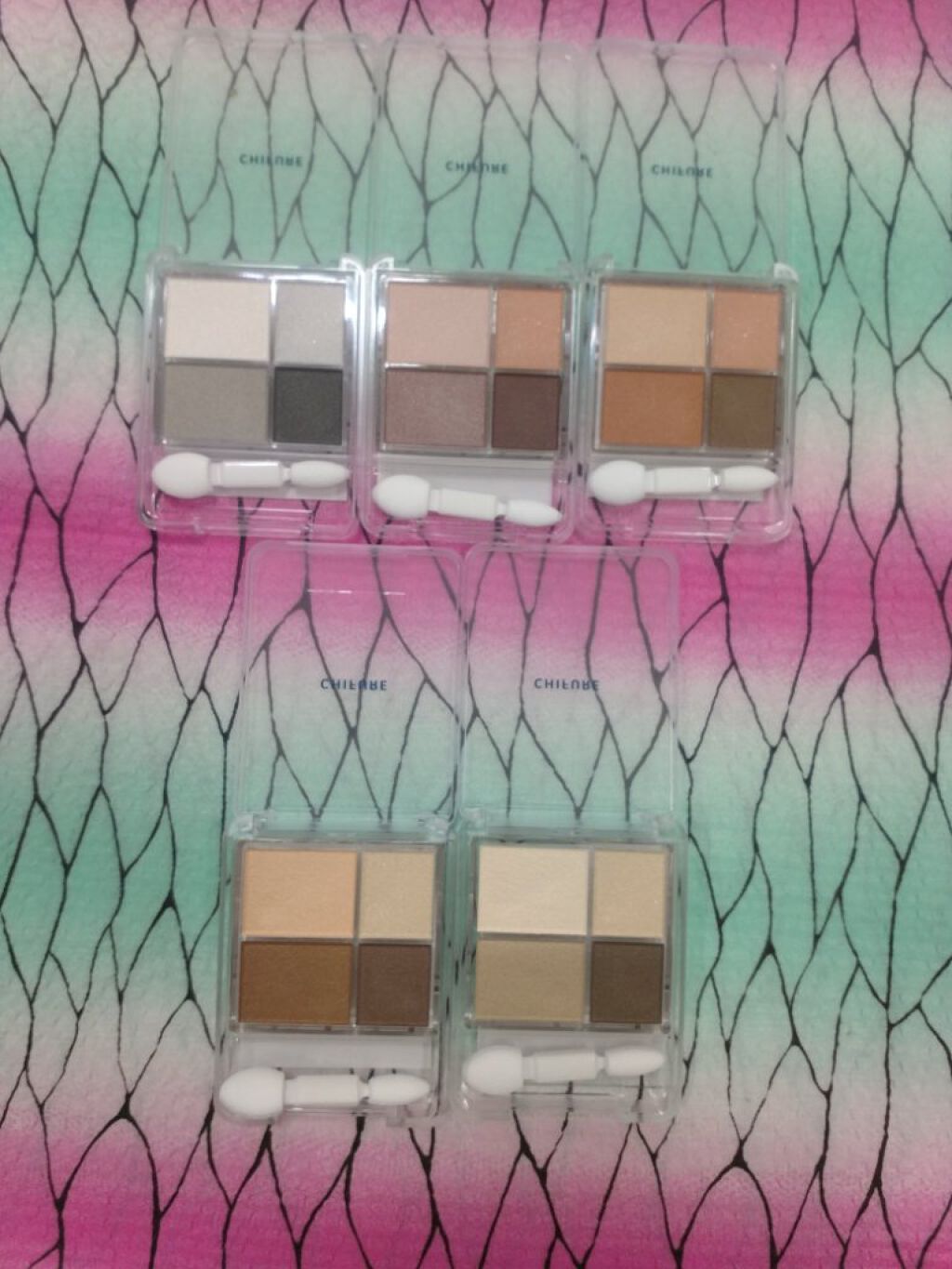 グラデーション アイシャドウ/ちふれ/アイシャドウパレットを使ったクチコミ(2枚目)