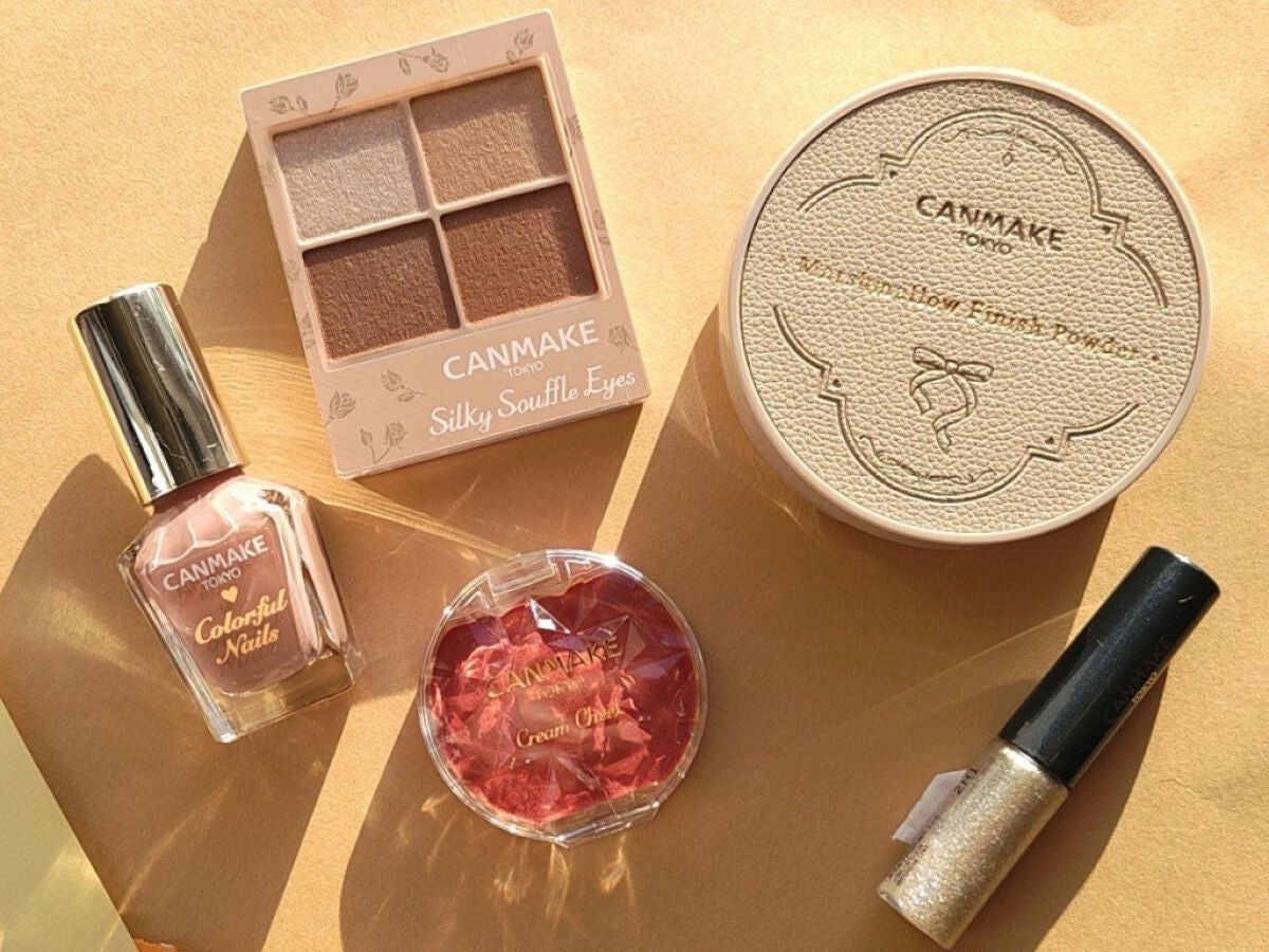 シルキースフレアイズ(マットタイプ)/キャンメイク/アイシャドウパレットを使ったクチコミ(1枚目)