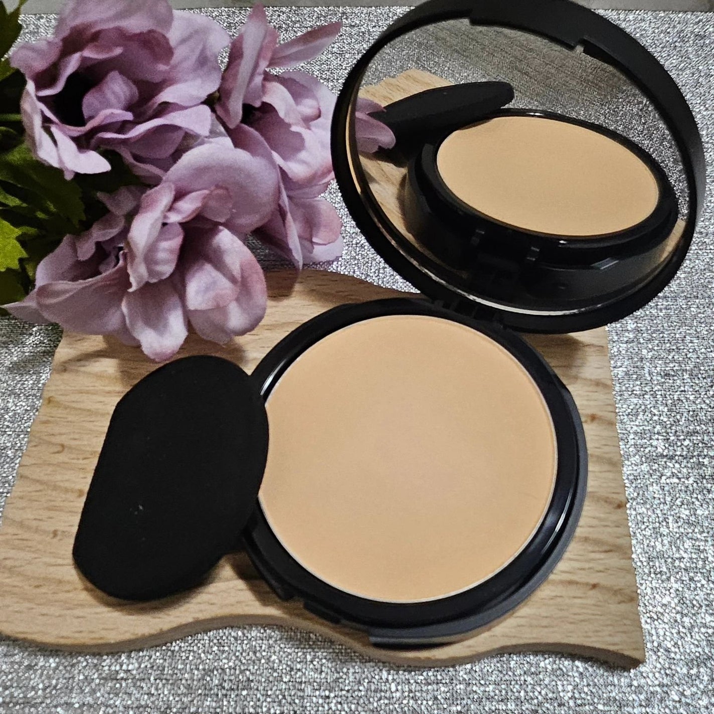 ベアプロ 16HR パウダー ファンデーション/bareMinerals/パウダーファンデーションを使ったクチコミ(2枚目)