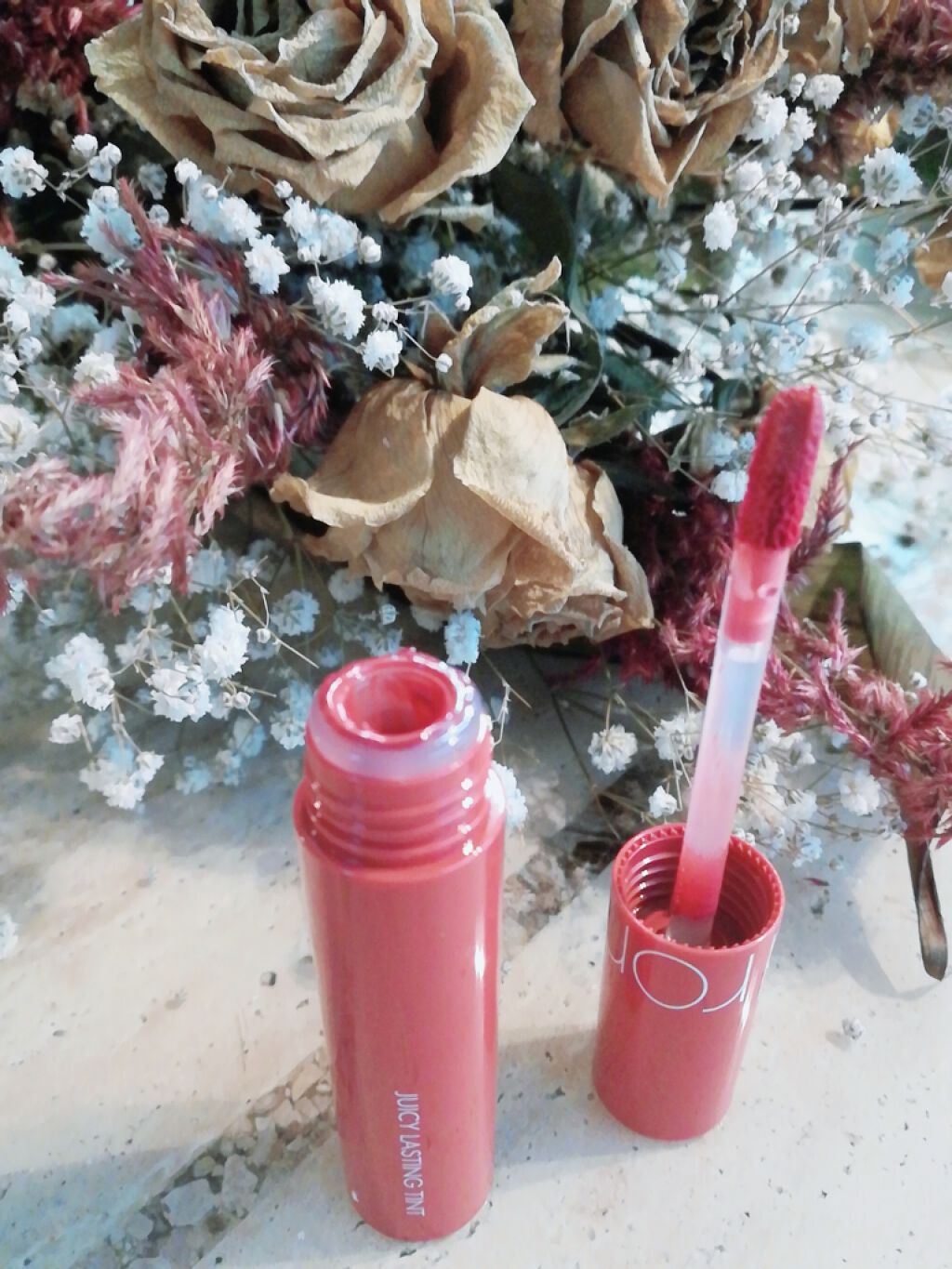 ジューシーラスティングティント/rom&nd/リップティントを使ったクチコミ(2枚目)