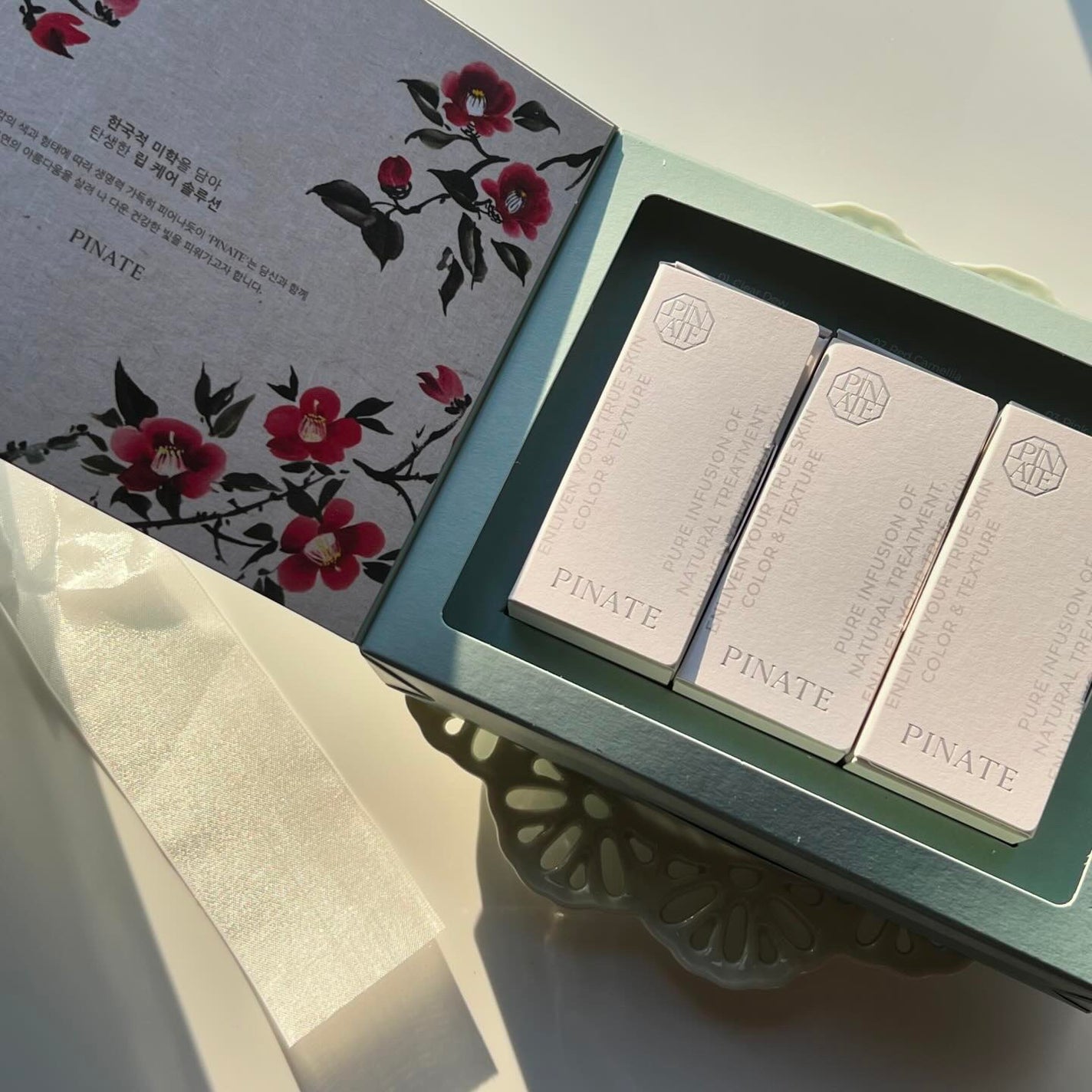 ナチュラルブルームリップオイルセラム 3色セット/PINATE/リップグロスを使ったクチコミ(3枚目)