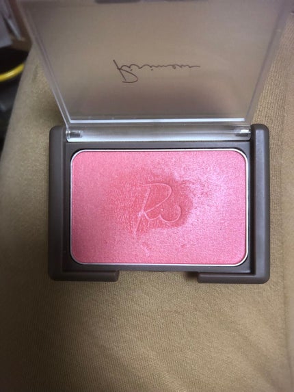 トゥルーディメンショングロウチーク/hince/パウダーチークを使ったクチコミ(2枚目)